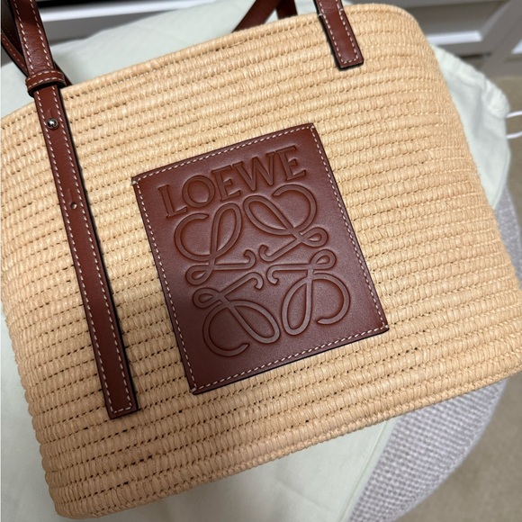 LOEWE
Raffia Small Square Basket Tote Bag Natural Tan - Picture 3 of 7